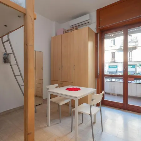 I-host Loft - Melzo 13 * Milano