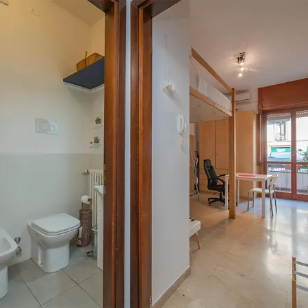 I-host Loft - Melzo 13 Lägenhet