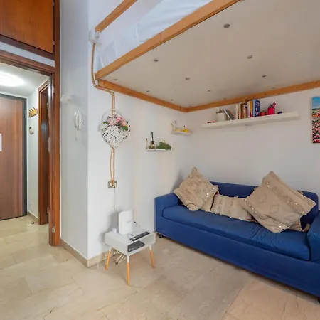 Lägenhet I-host Loft - Melzo 13