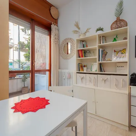 Lägenhet I-host Loft - Melzo 13