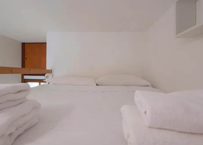 شقة I-host Loft - Melzo 13 *